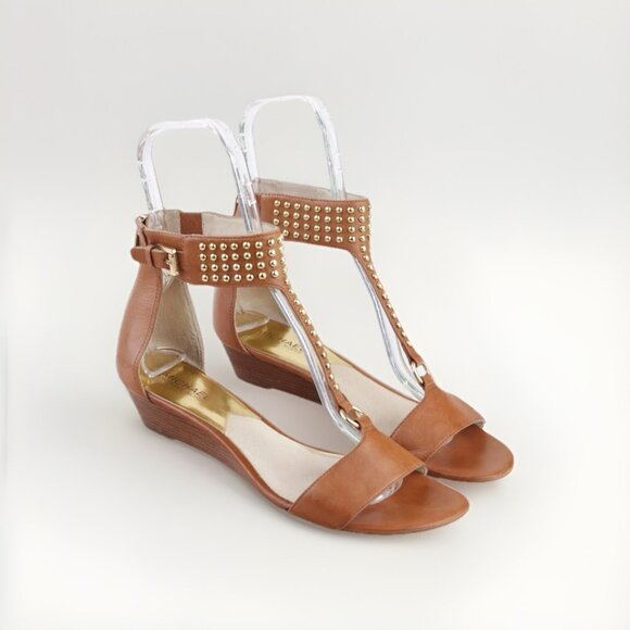 Michael Kors Women's Celena Sandal Size 7 Low Wedge Studded Ankle Strap Cognac - Picture 2 of 9